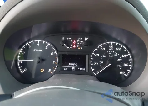 2013 Nissan Sentra S z USA, uszkodzony, nr VIN 3N1AB7AP8DL747005